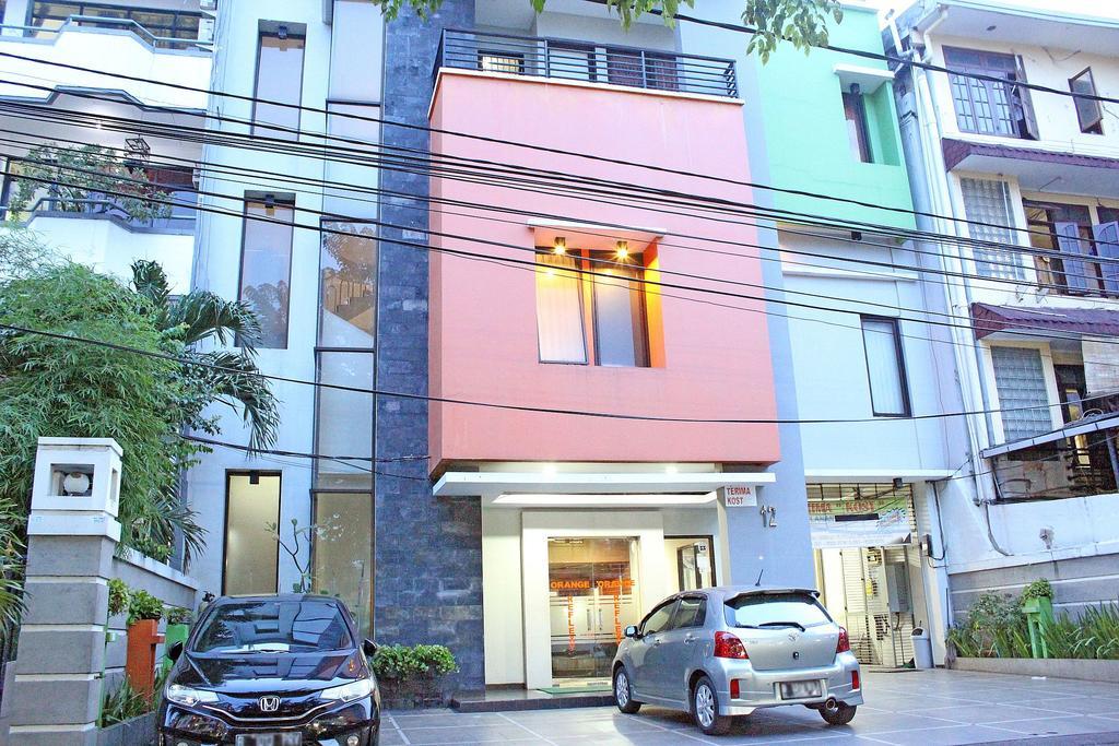 Klinpod Hotel Jakarta Exterior foto