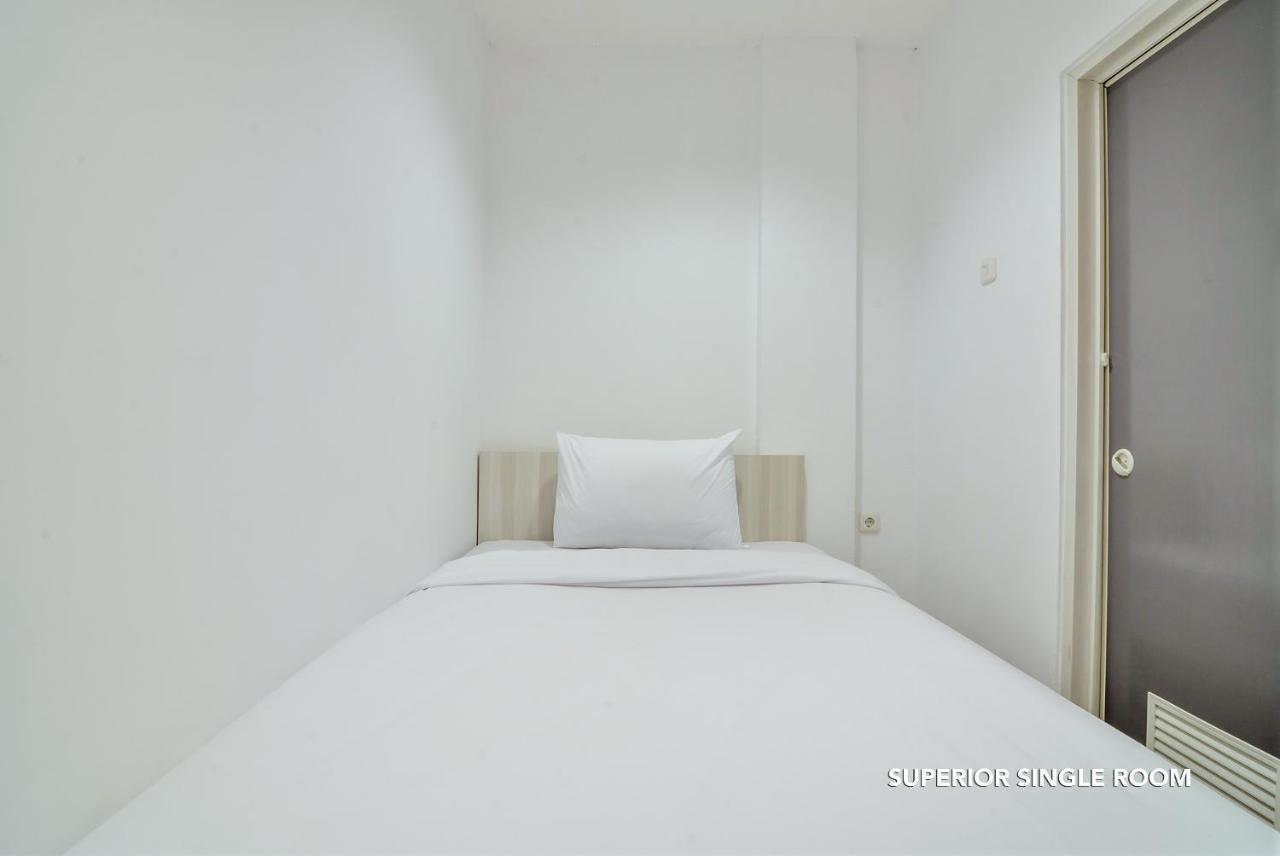 Klinpod Hotel Jakarta Exterior foto